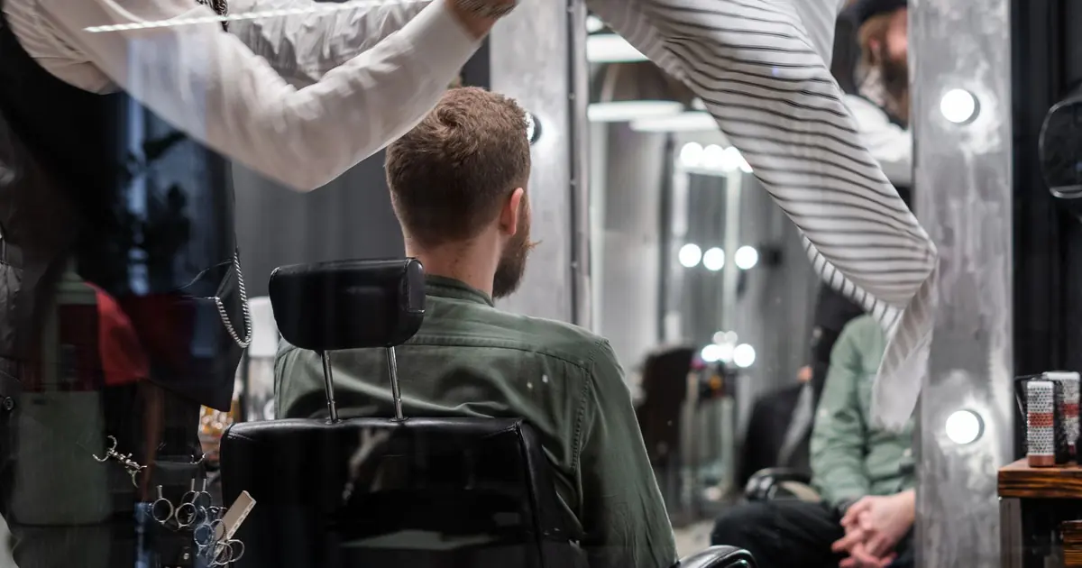 10 Fitur Wajib Aplikasi Kasir untuk Barbershop